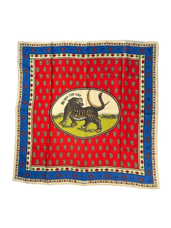 👜 Rare Gucci Blind For Love Tiger Moon Silk Scarf – NWT - Picture 1 of 16